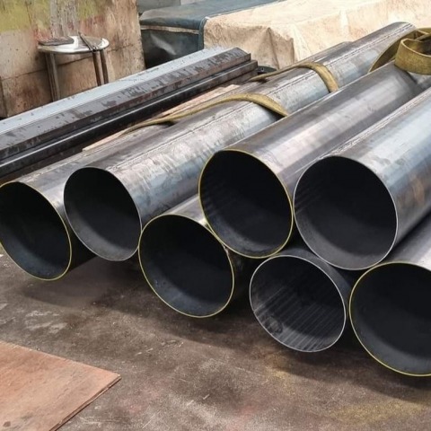 ม้วนท่อเหล็ก 5 มม. เส้นผ่านศูนย์กลาง 30 ซม.